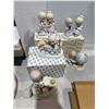 Image 1 : Precious moments figurines