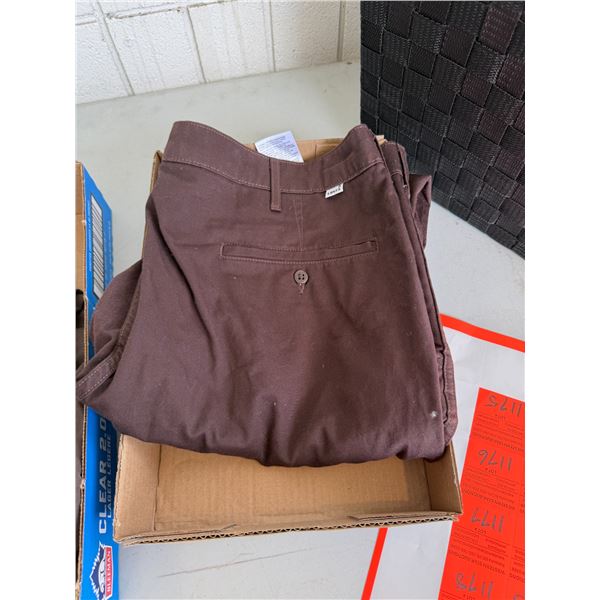 Levi's 40 x 32