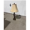 Image 1 : Table lamp