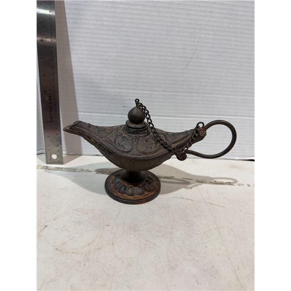 Cast-iron Jennie  bottle