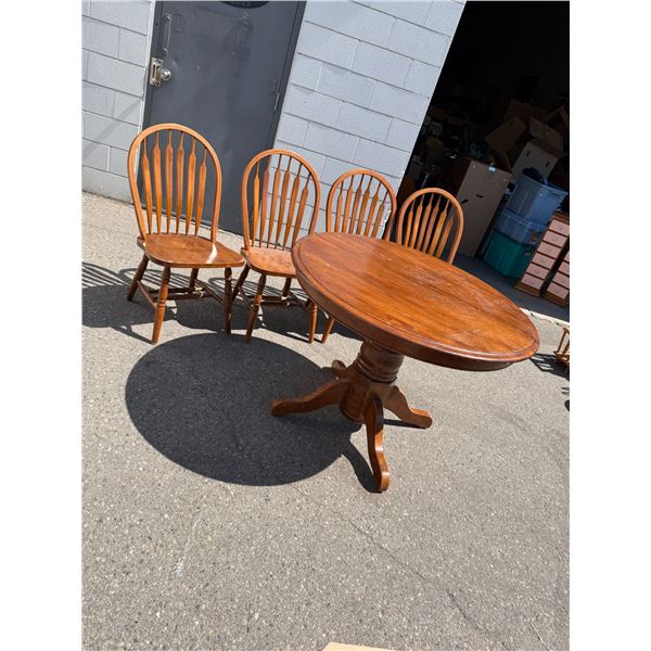 Pedestal table and four chairs