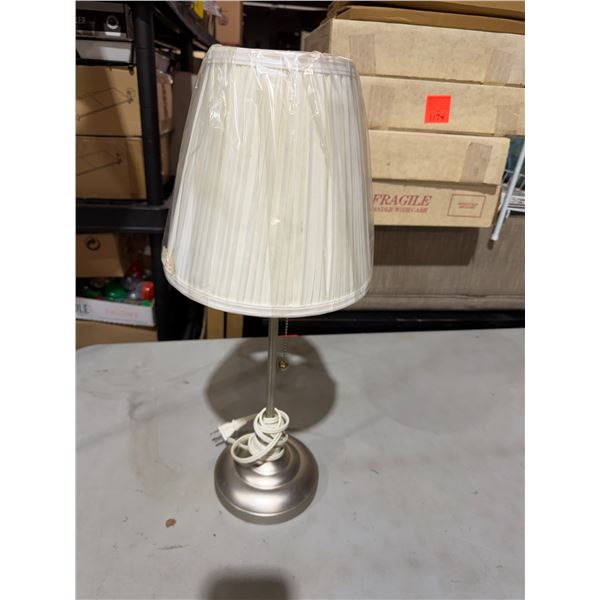 Table lamp
