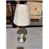 Image 1 : Table lamp
