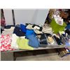 Image 1 : Assorted clothing