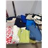 Image 2 : Assorted clothing