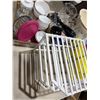 Image 2 : Kitchen items