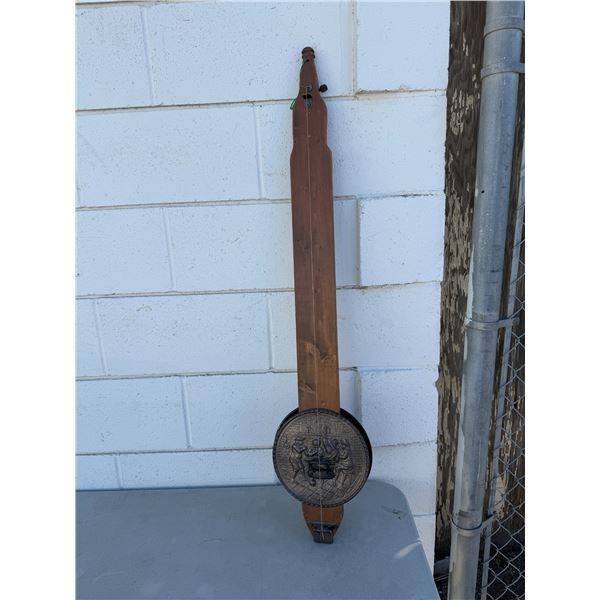 Instrument