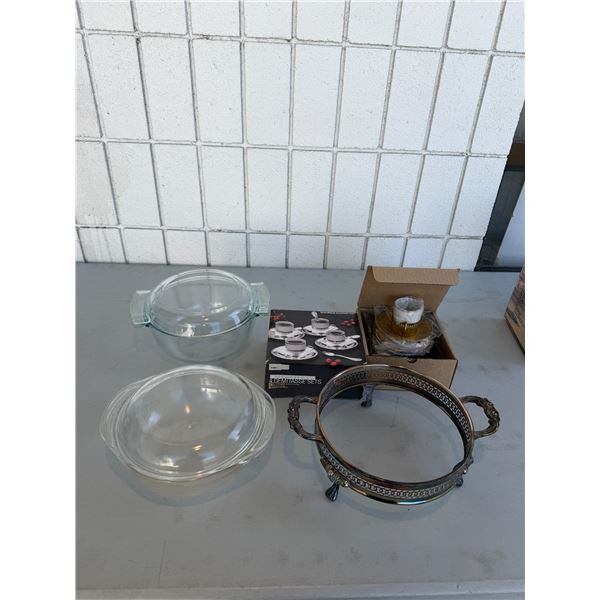 Demitasse sets and baking dishes with stand