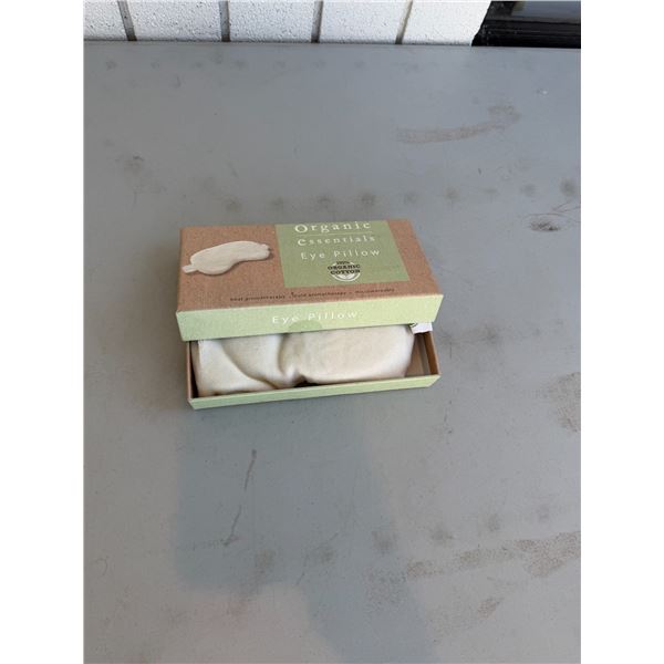 Organic essentials eye pillow
