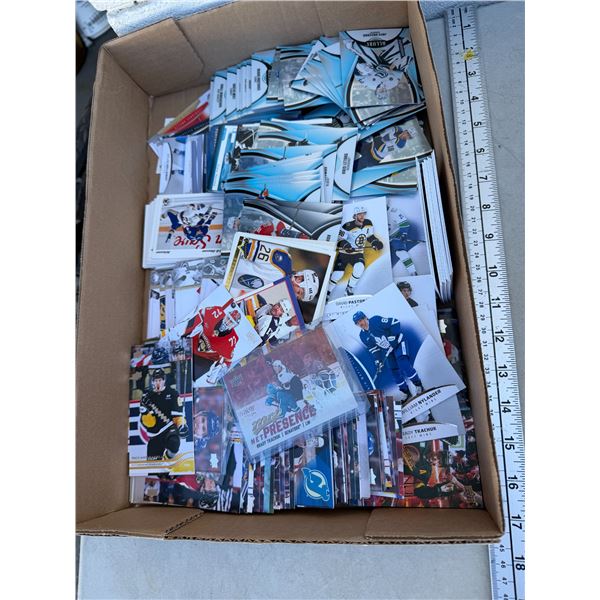 Hockey cards
