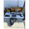Image 1 : Airsoft gun with mask