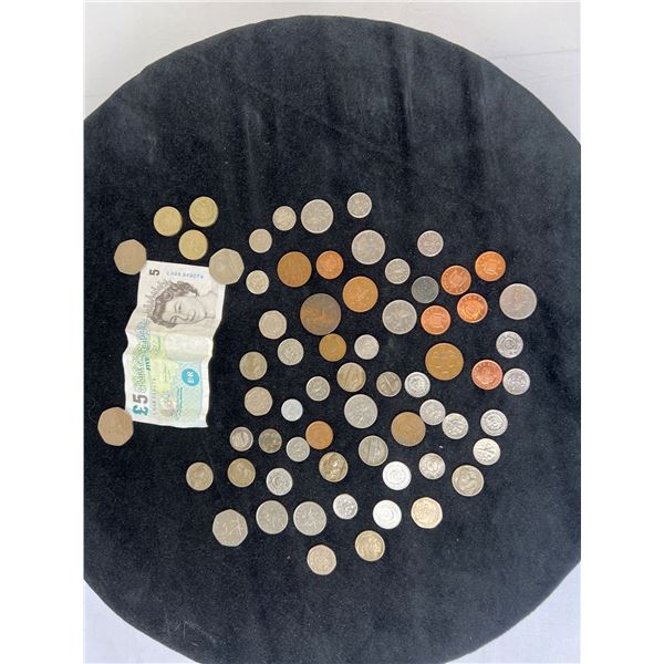 International Coins & Currency