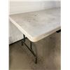 Image 2 : 6' Folding Table