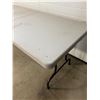 Image 3 : 6' Folding Table