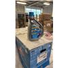 Image 1 : BOX OF 4X4 LITERS ALASKAN ICE PREVENTER