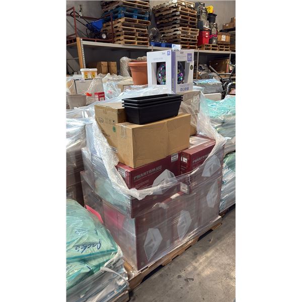 PALLET OF MIXED ITEMS  ALPINE CORPORATION SOLAR MOSAIC GAZING GLOBE WITH STAND DECORATIVE GARDEN