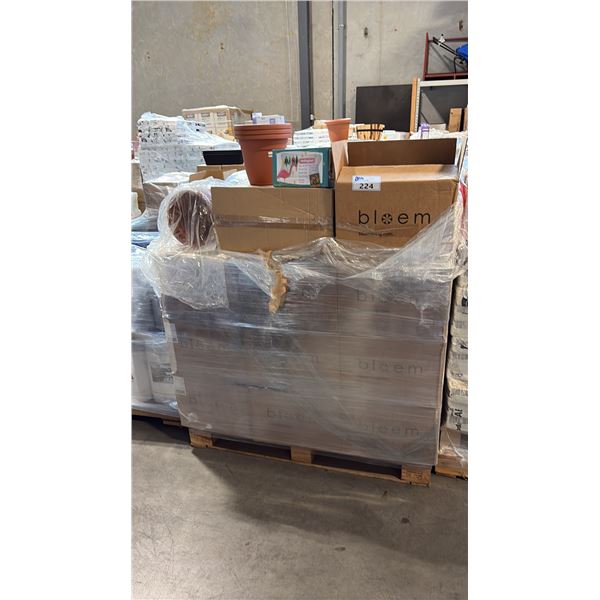 MIXED ITEMS INCL 40PK-6/PK BLOEM PINK FLAMINGOS AND TERRACOTTA 10" PLASTIC PLANTERS
