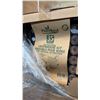 Image 2 : PALLET OF PLANTBEST PRODUCTS INCL PLANTERS' PRIDE 35CT X 35MM INDOOR SEED-STARTING GREENHOUSE KIT