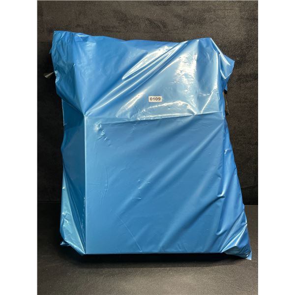 1 AMAZON MYSTERY BAG!! Contains Over 20pcs of Brand New Assorted Items! (Large 18" x 12" Bag Size)
