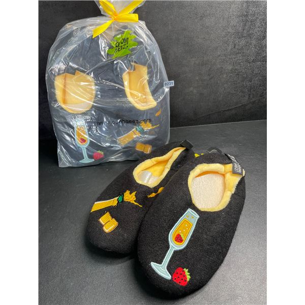 2 Pairs of Oooh Geez! Women's Cozy Plush Bubbly Time House Slippers (Size 7/8) - New