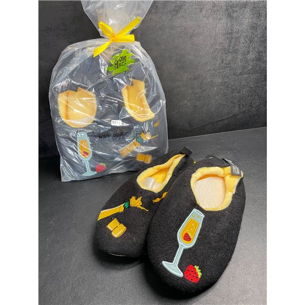 2 Pairs of Oooh Geez! Women's Cozy Plush Bubbly Time House Slippers (Size 7/8) - New