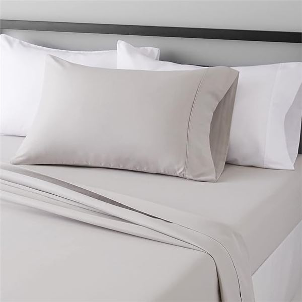 AmazonBasics 3PC Twin Size Lightweight Super Soft Bedsheet Set (Light Gray) - New (Dmg Box)