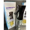 Image 3 : Lot of 2 Glass Oil Spray Bottles - New