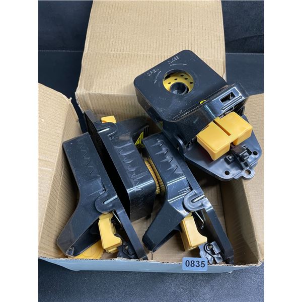 4-Pack Box of Large Mouse Traps - Snap Traps for Indoor & Outdoor Use - New