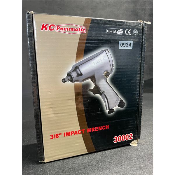 KCPneumatic 13/8" Impact Wrench - New in Box!