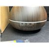 Image 6 : Essential Home Aroma Diffuser with Remote and 7 Essential Oils - New