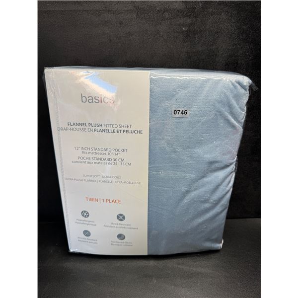 Basics Flannel Plush Fitted Twin Sheet Set 12" Standard Pocket Fits 10-14" Mattresses - New