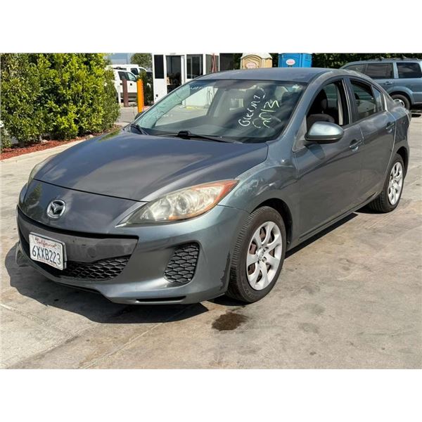 MAZD MAZDA3 2013 T-DONATION