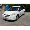Image 1 : TOYT SIENNA 2004 APP-DUP-SALV-EXPORT ONLY