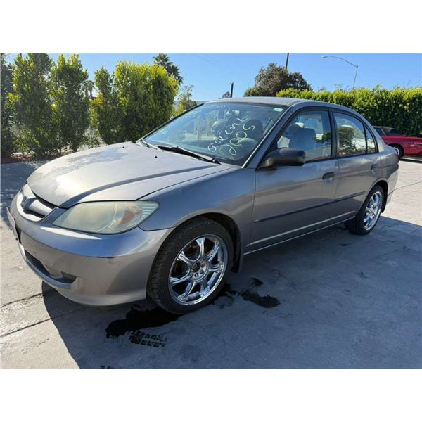HOND CIVIC 2005 T-DONATION