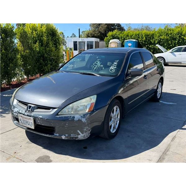 HOND ACCORD 2004 T-DONATION