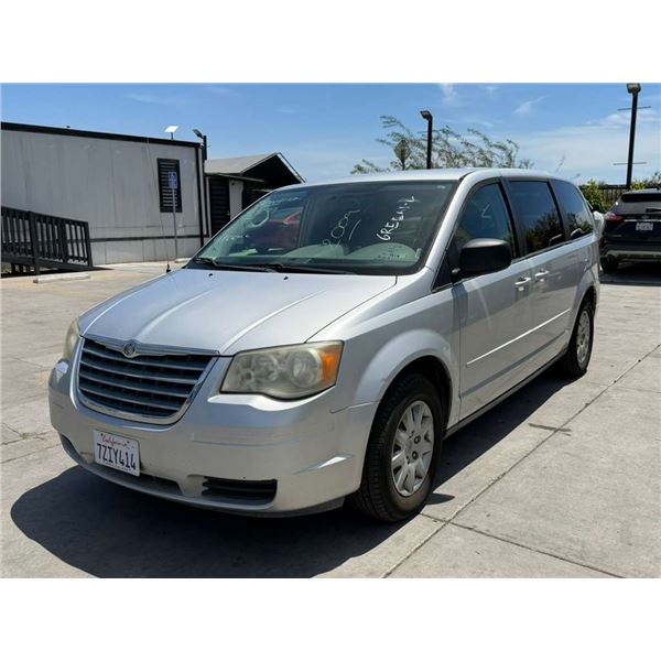 CHRY TOWN & COUNTRY 2009 T-DONATION