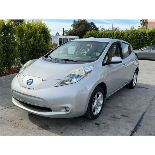 NISS LEAF 2012 T-DONATION