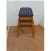 Image 4 : * Set of 3 Wood Frame Stack Stools - PICK UP ONLY