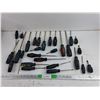 Image 1 : Assorted Screwdrivers & Nail Puller