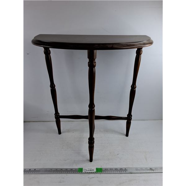 Wooden End Table 24" x 21" x 11" - PICK UP ONLY