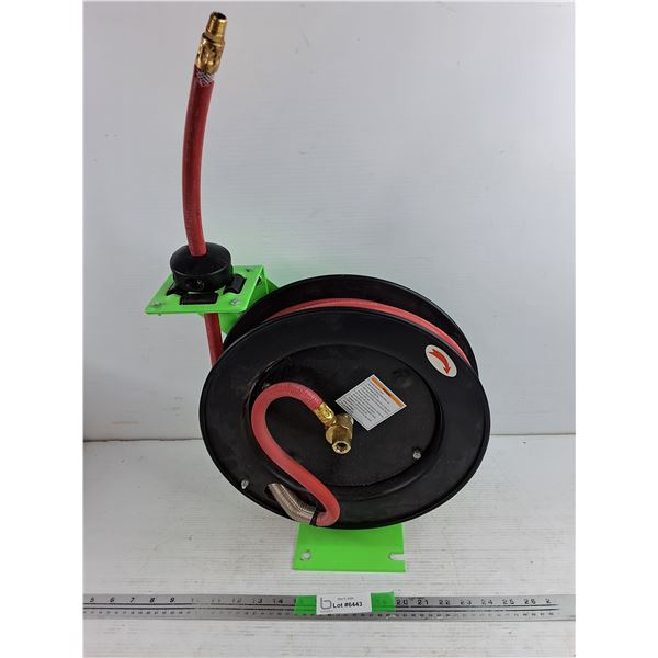 Hose Reel - Cracked Hose, Needs Replacement - PICK UP ONLY