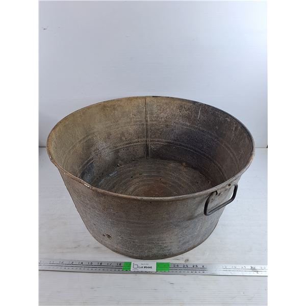 Galvanized Tub 23" x 11", PICKUP ONLY