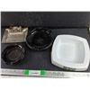 Image 1 : (4) Ashtrays