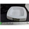 Image 4 : (4) Ashtrays