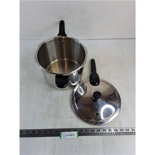 Presto Pressure Cook Pot - Lid Knob Loose
