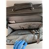 Image 2 : Solo Rolling Bag 16.5" x 7" x 14" Without Handle- Pickup Preferred