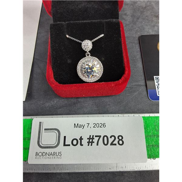 ^ 2.00 Ct Tw GRA Certified Round Brilliant Cut Moissanite Stone Set In 925 Silver Pendant
