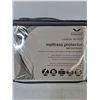 Image 2 : King Sized Bamboo Bed Sheet & Mattress Protector
