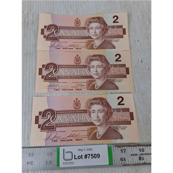(3) Vintage 2 Dollar Canadian Bills- 1986