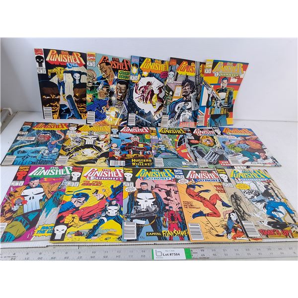 (16) The Punisher Comic Books